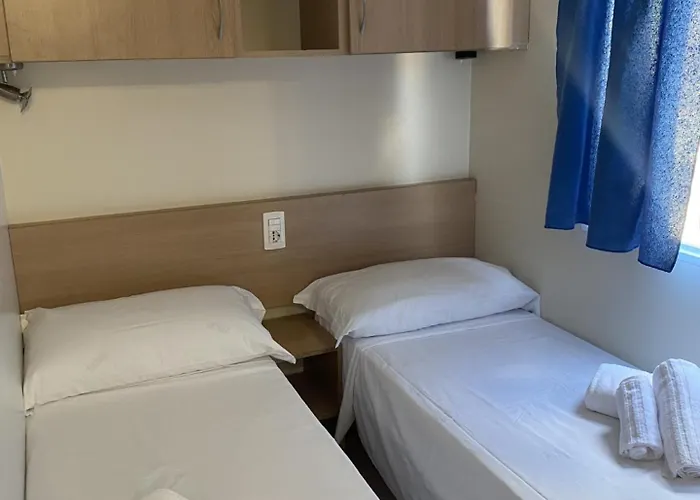 Baia Del Principe Mobilhome 캠프장 올리베리